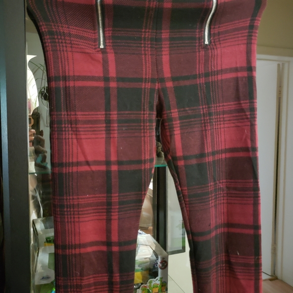 Leggings - Picture 1 of 3